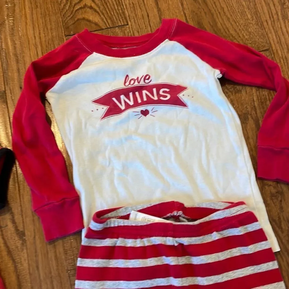 4t love themed pajama and shirt bundle set